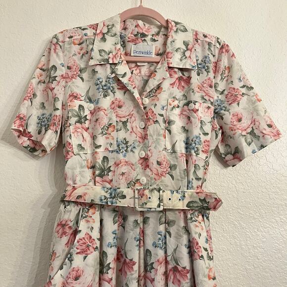 Vintage 80s Periwinkle Belted Shirtdress 6 White Floral Coquette Cottage Pinup - Picture 3 of 16
